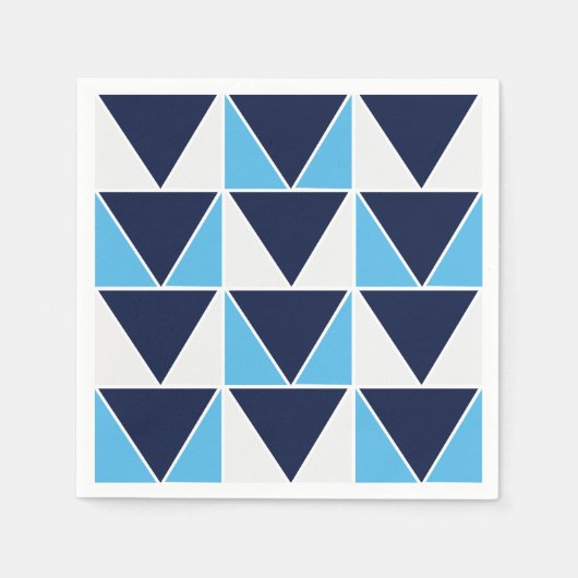 青いネイビーブルー白い三角形の幾何学的パターン スタンダードカクテルナプキン (正面)