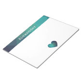 青いハートデザインカスタマイズ可能な名前の投稿ノート ノートパッド (アングル)