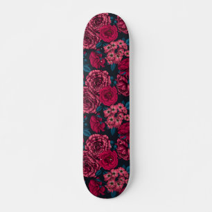 青いバラがbのピンク、赤および葉2色の スケートボード