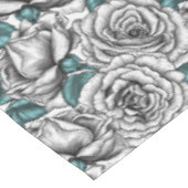 青いバラの白い葉バラ テーブルクロス (アングル)