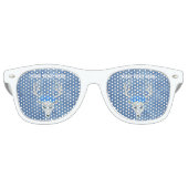 青いバラを着た白い鹿の〔雄ジカの〕枝角の頭 レトロサングラス (正面)