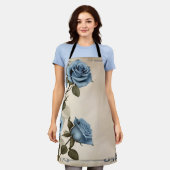 青いバラシャビー エプロン (着用した状態)