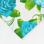 青いバラ白い背景 フリースブランケット (角)