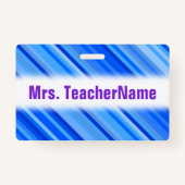 青いパターンのストライプ + カスタムな先生の名前 バッジ (正面)