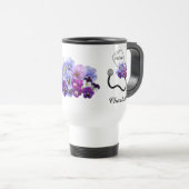 青いパンジーの花の聴診器のデザインの医師・看護師マグカップ トラベルマグ (正面右)