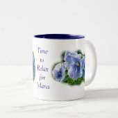 青いパンジーはマグカスタマイズ、個人化なります ツートーンマグカップ (正面右)