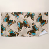 青いパンジー蝶のパターンがオフ白 ビーチタオル (正面)