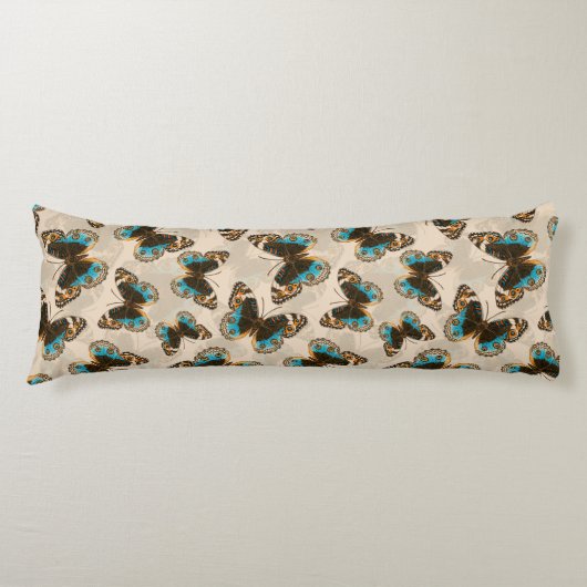 青いパンジー蝶のパターンがオフ白 ボディピロー (正面)
