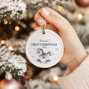 青いパーソナライズされたロッキングホース初めてのクリスマス セラミックオーナメント