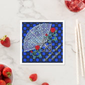 青いファン、銀製のハートおよび赤はバラ個人化なります スタンダードカクテルナプキン (インサイチュ)