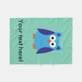 青いフクロウの漫画 フリースブランケット (正面(横))