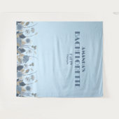 青いフローラエレガントバチェロレッテ背景 タペストリー (正面(横))