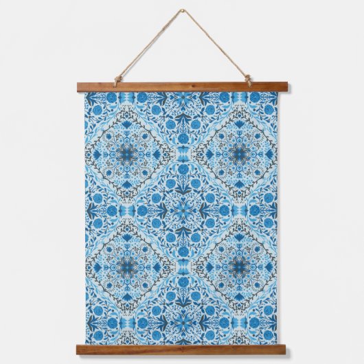 青いフローラタイル 吊り下げ型タペストリー (正面)