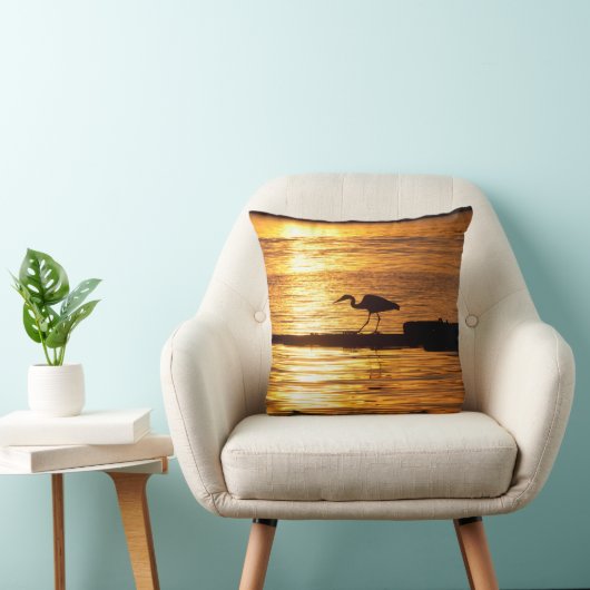青いヘロンの枕素晴らしでゴージャスな夕日 クッション (椅子)