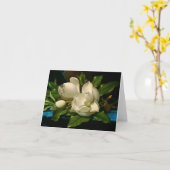 青いベルベットの布のノートカードに巨大なマグノリアス カード (黄色い花)