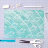 青いペンキの打撃および白いコンシュの貝 薄葉紙 (クラフト)