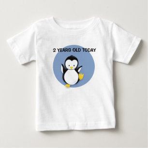 青いペンギンのバースデーTシャツ(名入れ可愛いペンギンのイラストとお子様の年齢を入れられます) ベビーTシャツ