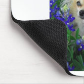 青いボンネットの長いコートのチワワ マウスパッド (コーナー)