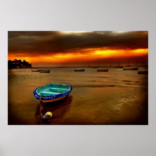 青いボートのオレンジ色の空 ポスター (正面)
