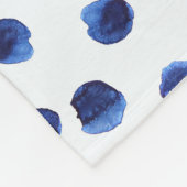 青いポルカ:水色ドットシームレス。 フリースブランケット (角)