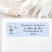 青いマルティーニの赤ちゃんシャワーが途中にある ラベル (インサイチュ)