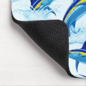 青いマーリンが海から飛び出す マウスパッド (コーナー)