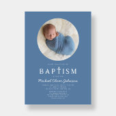青いモダンな宗教的十字架の写真 少年の洗礼 招待状
