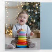 青いモダンスパークリー冬の植物のアーチ写真 三つ折りカード (内部最初)