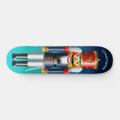 青いユニフォームのくるみ割りの戦わない兵隊 スケートボード (横)