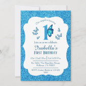 青いラメがきらきら輝く、かわいい1歳の誕生日 招待状 (正面)