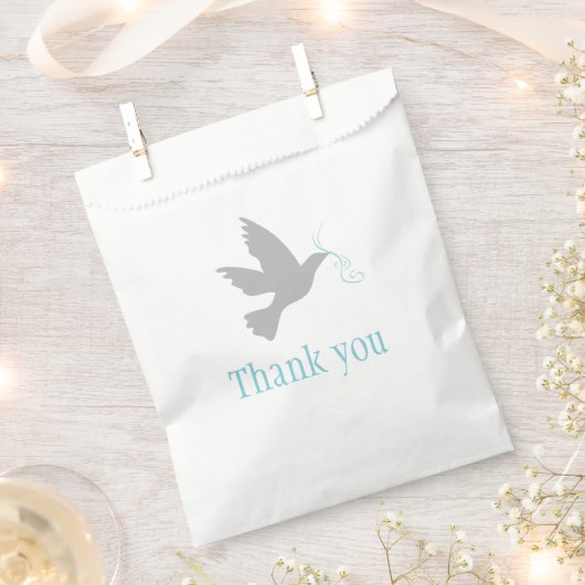 青いリボンの灰色の鳩結婚式の引き出物バッグ フェイバーバッグ (クリップ留めされた状態)