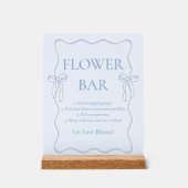 青いリボンの装飾 結婚前のお祝い 花のバー アクリルサイン (正面)