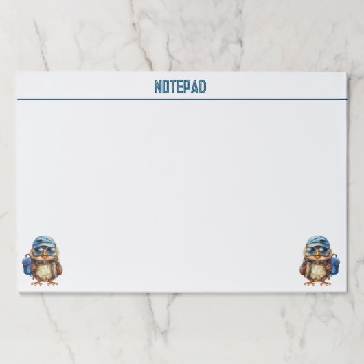 青いリュックと帽子と眼鏡を持った賢いフクロウ ペーパーパッド (正面)