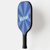 青いレトロフォント名前をカスタムする文字効果70年代 ピックルボールラケット (左)