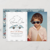 青いレースカーの男の子の誕生日写真「レッツゴー！早く来てね」 招待状 (正面/裏面)