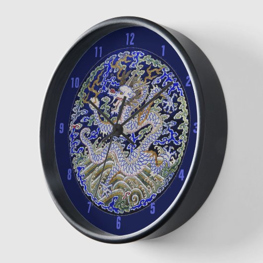青いヴィンテージの中国のな入れ墨の刺繍のドラゴン 壁時計 (傾斜)