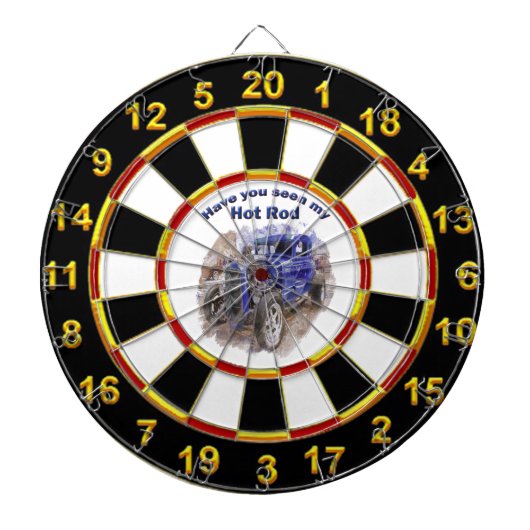 青いヴィンテージの古いロードスターとエンジンを出す ダーツボード (正面)