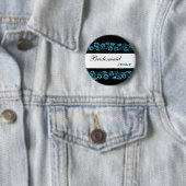 青いヴィンテージの花との新婦付添人ボタンの黒 缶バッジ (インサイチュ)