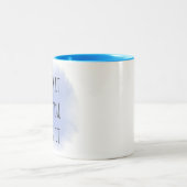 青い信仰それが2トーンのコーヒーマグ ツートーンマグカップ (中央)