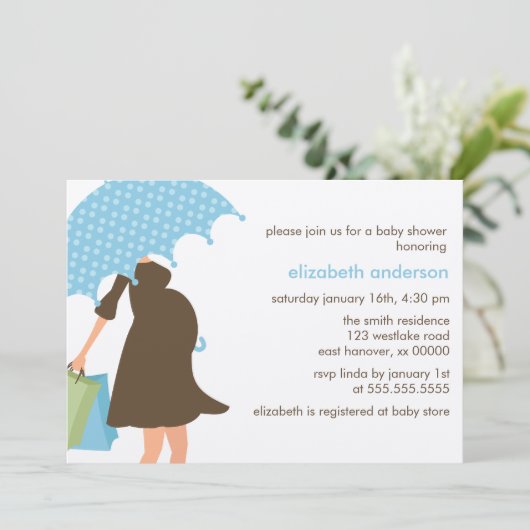 青い傘およびベビーの隆起のベビーシャワー 招待状 (スタンド正面)