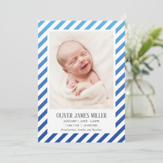 青い写グラデーション真のベビー誕生のお知らせ 案内状 (スタンド正面)