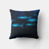 青い半透明の魚のシルエット クッション (裏面)