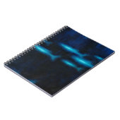 青い半透明の魚のシルエット ノートブック (左側)