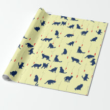 青い可愛い子猫と赤い魚