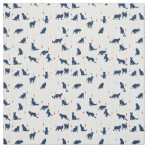 青い可愛い子猫と赤魚