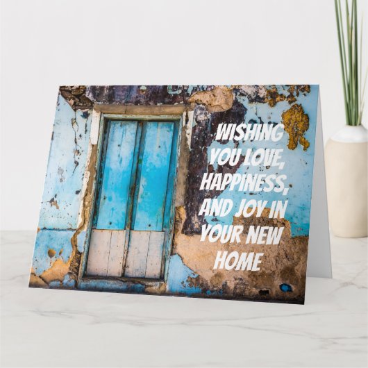 青い壁とドア新しいホームおめでとうカード カード (正面)