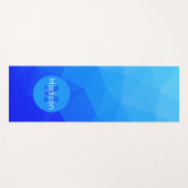 青い夏の海の幾何学的メッシュパターンモノグラム ヨガマット (正面(横))