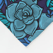 青い多肉質の庭 フリースブランケット (角)