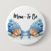 青い大切帽子の双子の男の赤ちゃんママto-Beが 缶バッジ (正面)