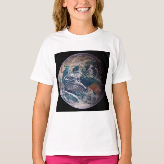 青い大理石の地球(東半球) Tシャツ (正面)